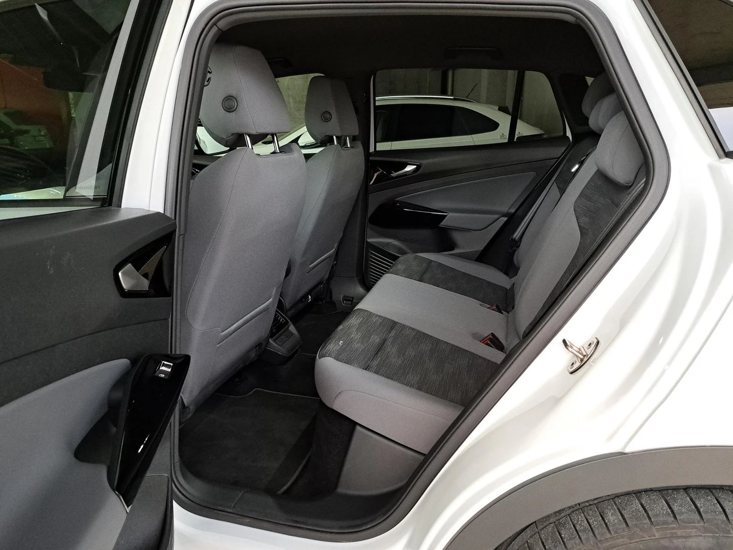 VW ID.4 ProP RWD 77 kWh, 150���/204�.�./1-�� | Mobile.bg � ����������� 6