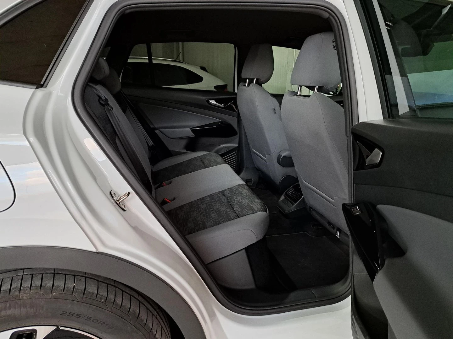 VW ID.4 ProP RWD 77 kWh, 150/204../1- | Mobile.bg   12