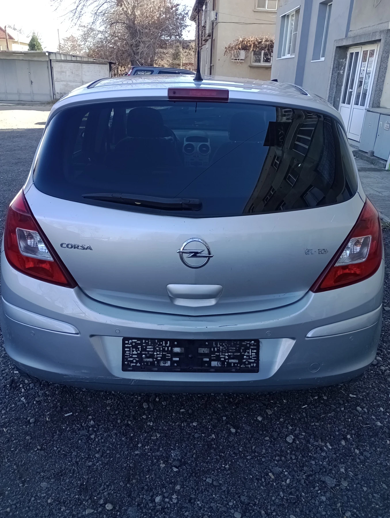 Opel Corsa 1.2 gpl - изображение 2