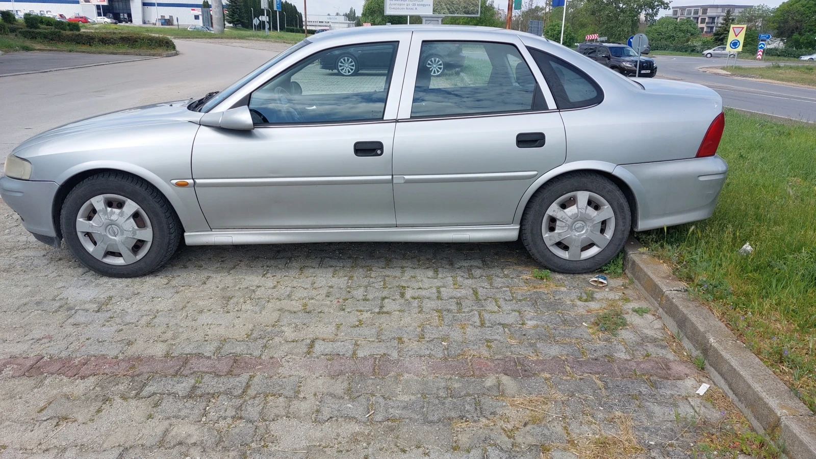 Opel Vectra 2.0 DTI - изображение 4