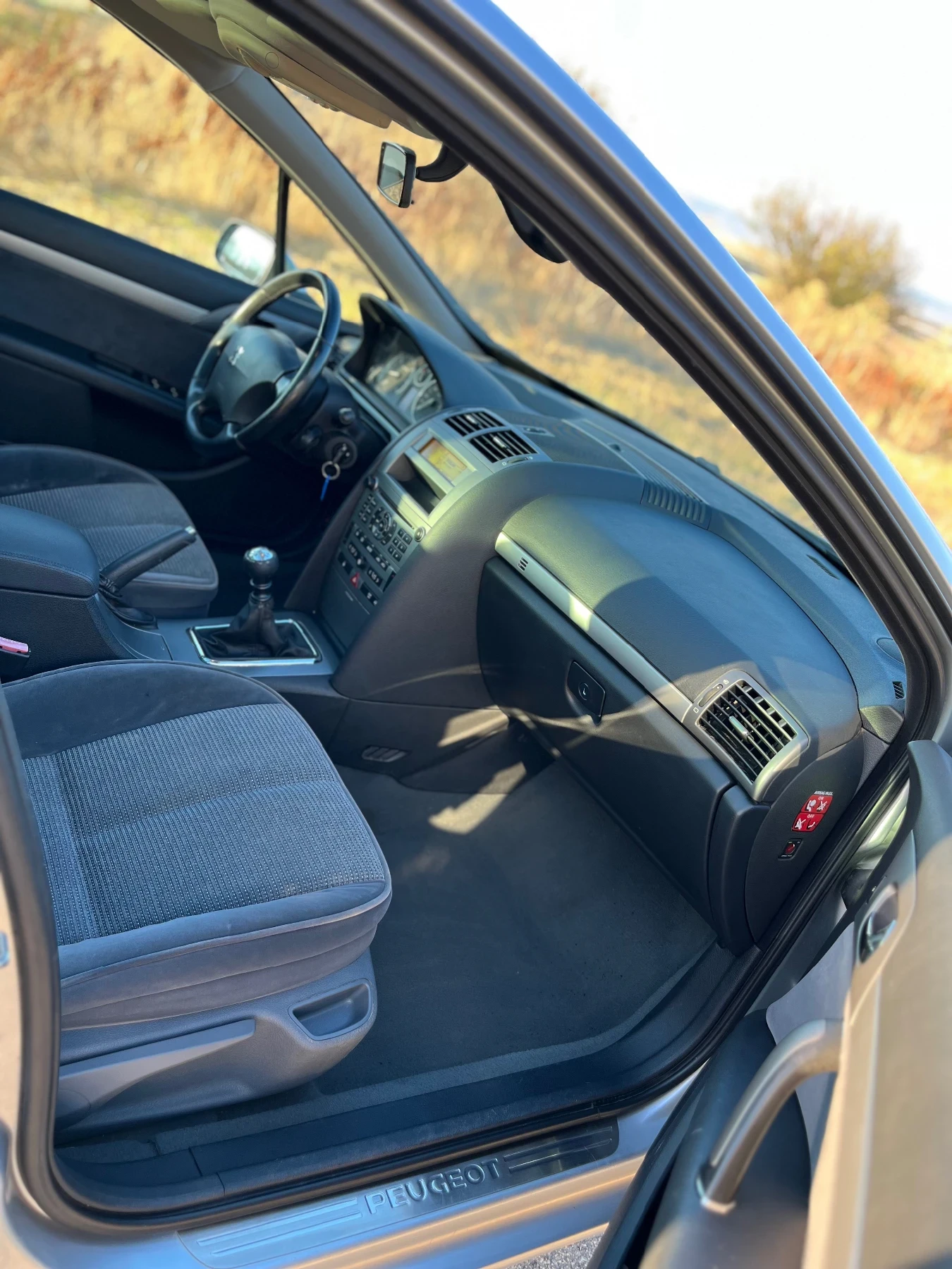 Peugeot 407 2.0 HDI - изображение 6