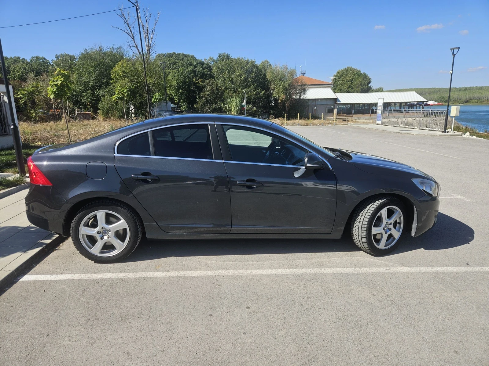 Volvo S60  - изображение 5