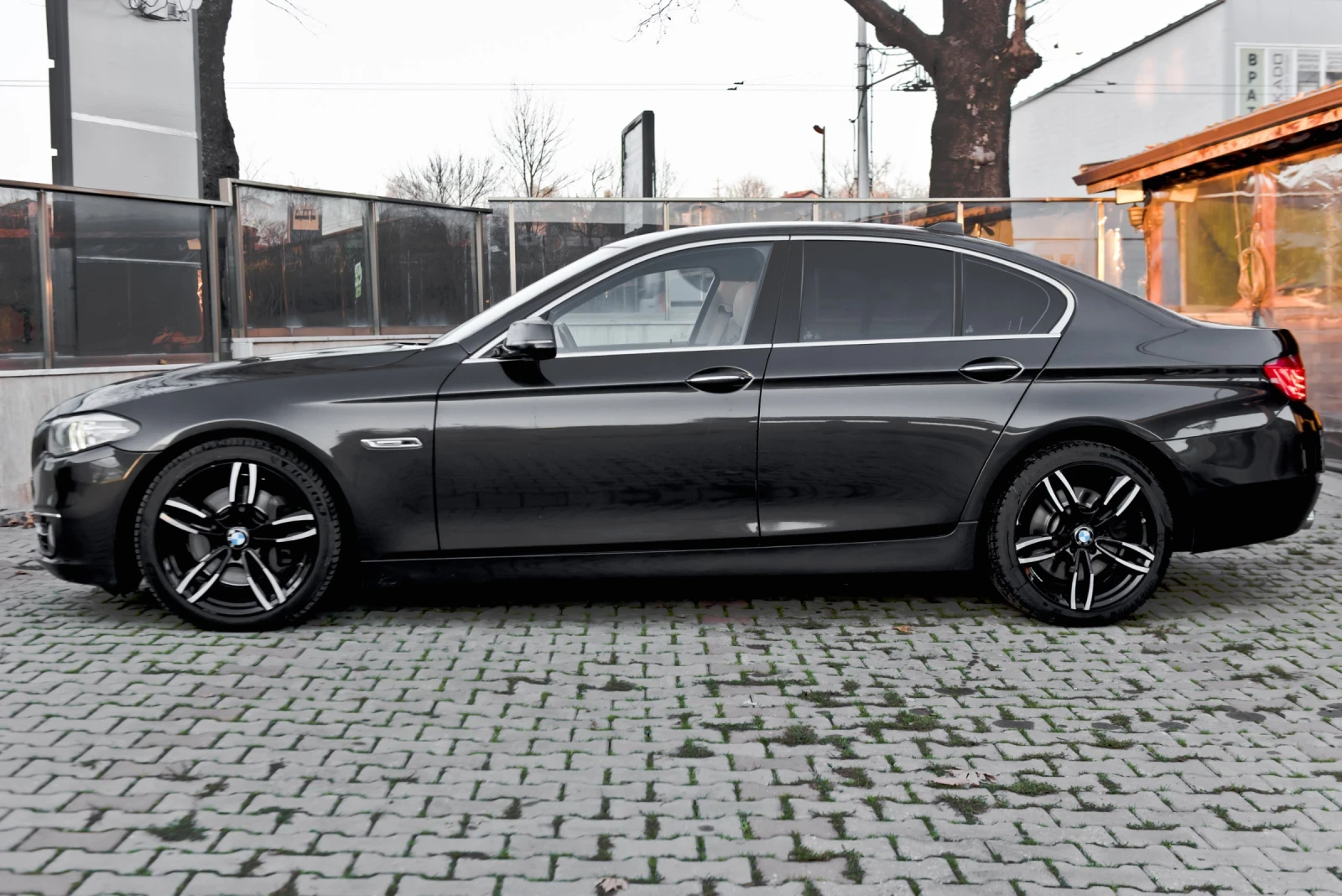 BMW 530 d/HUD/LANE-ASSIST/LUXURY-LINE | Mobile.bg � ����������� 4