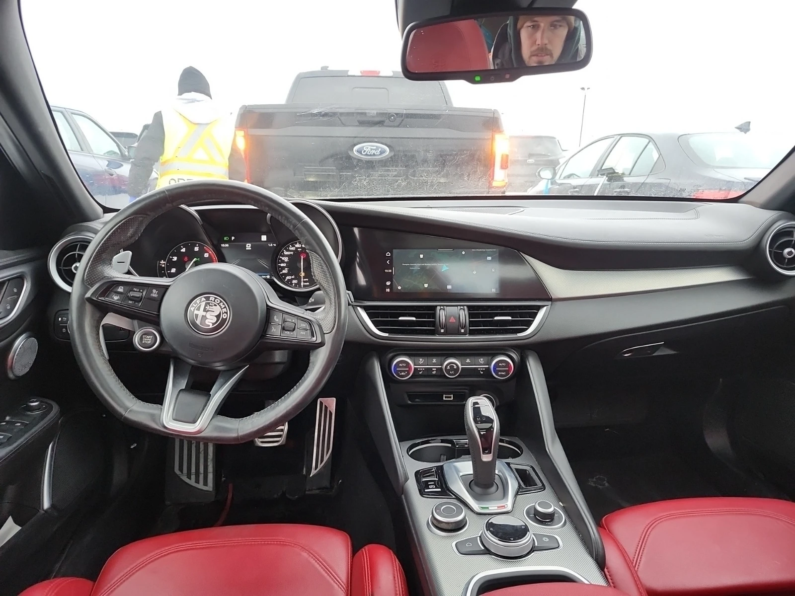 Alfa Romeo Giulia * * CARFAX * * АВТО КРЕДИТ * *  - изображение 5