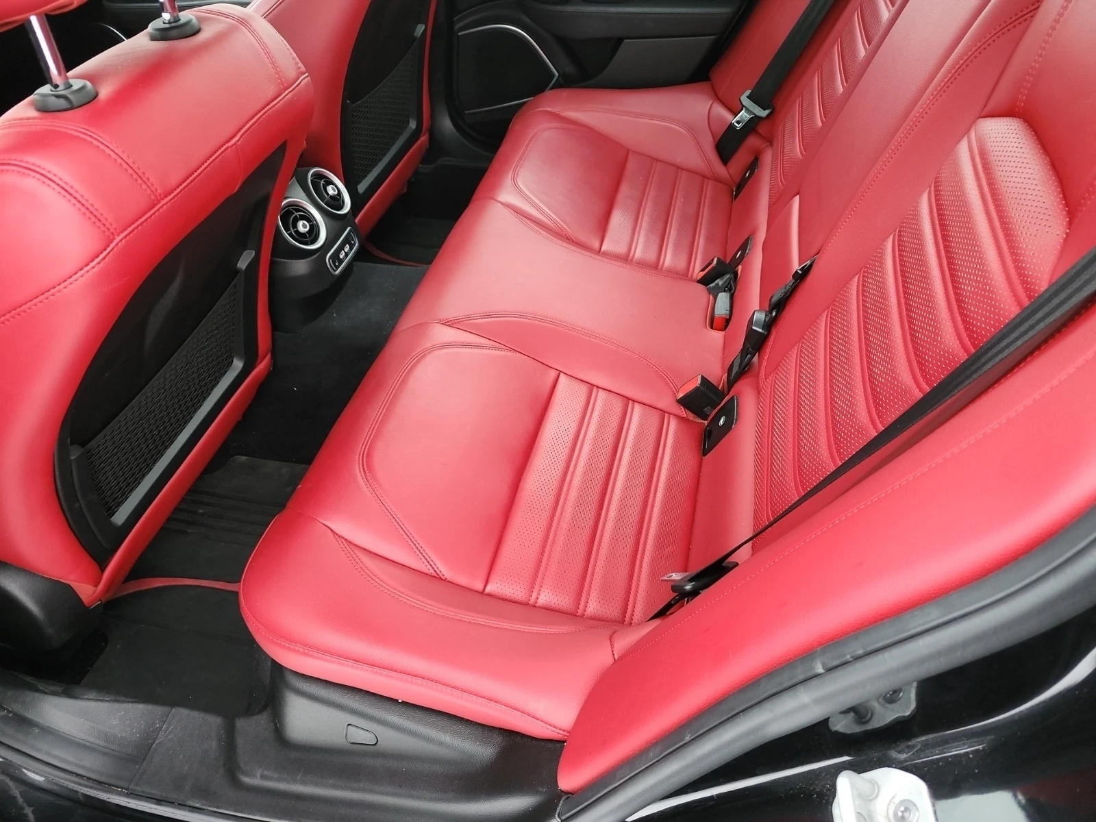 Alfa Romeo Giulia * * CARFAX * * АВТО КРЕДИТ * *  - изображение 8