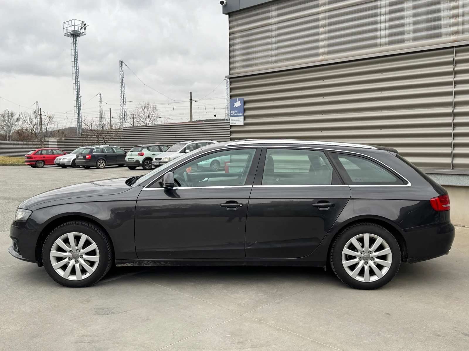 Audi A4 2.0 TDI 143  - изображение 7