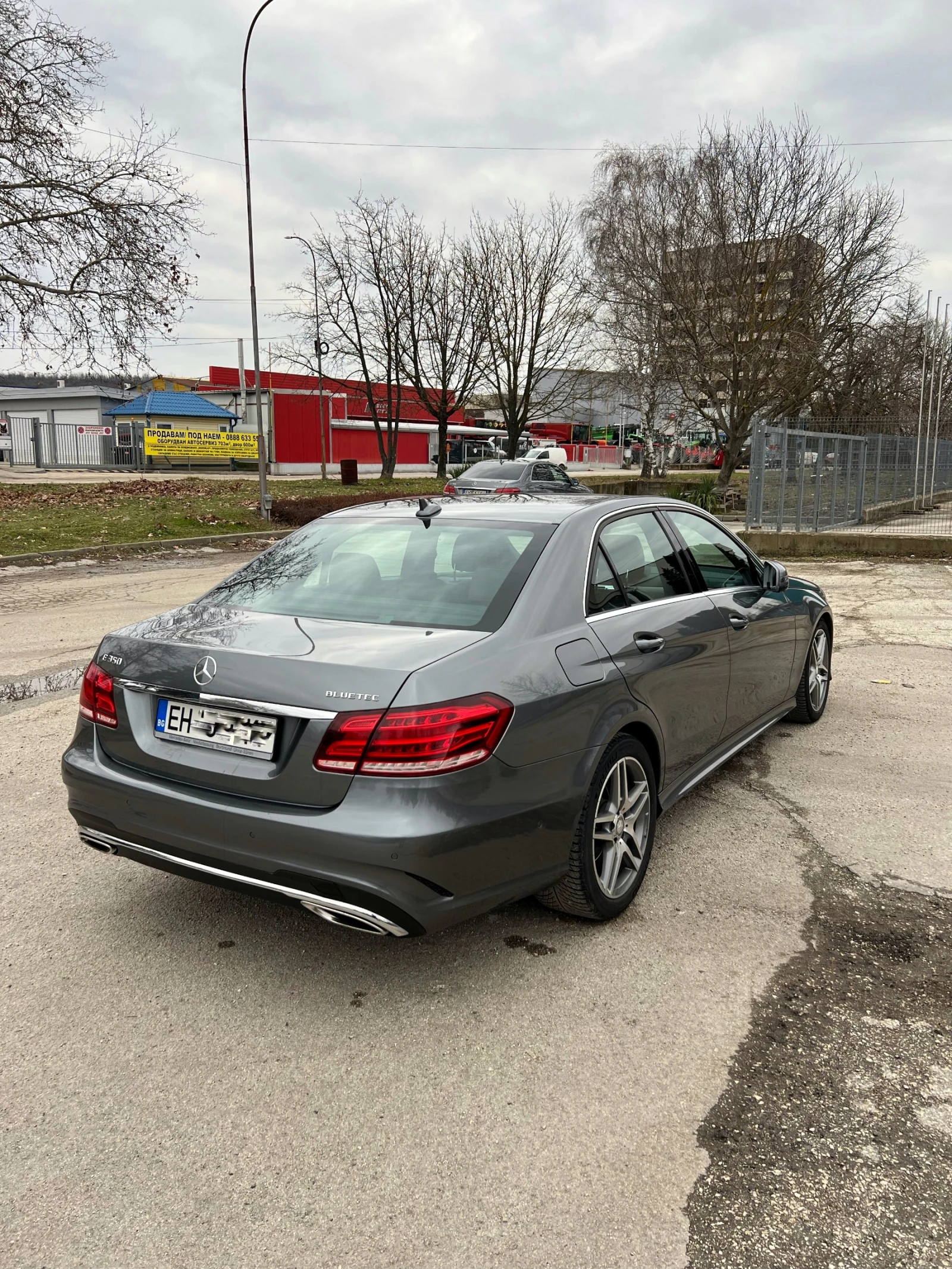 Mercedes-Benz E 350 4M BT AMG - изображение 7