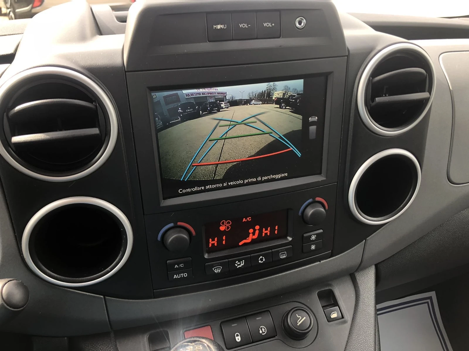 Peugeot Partner Teppe 1.6HDI ПОЛЗВА ДДС - изображение 10