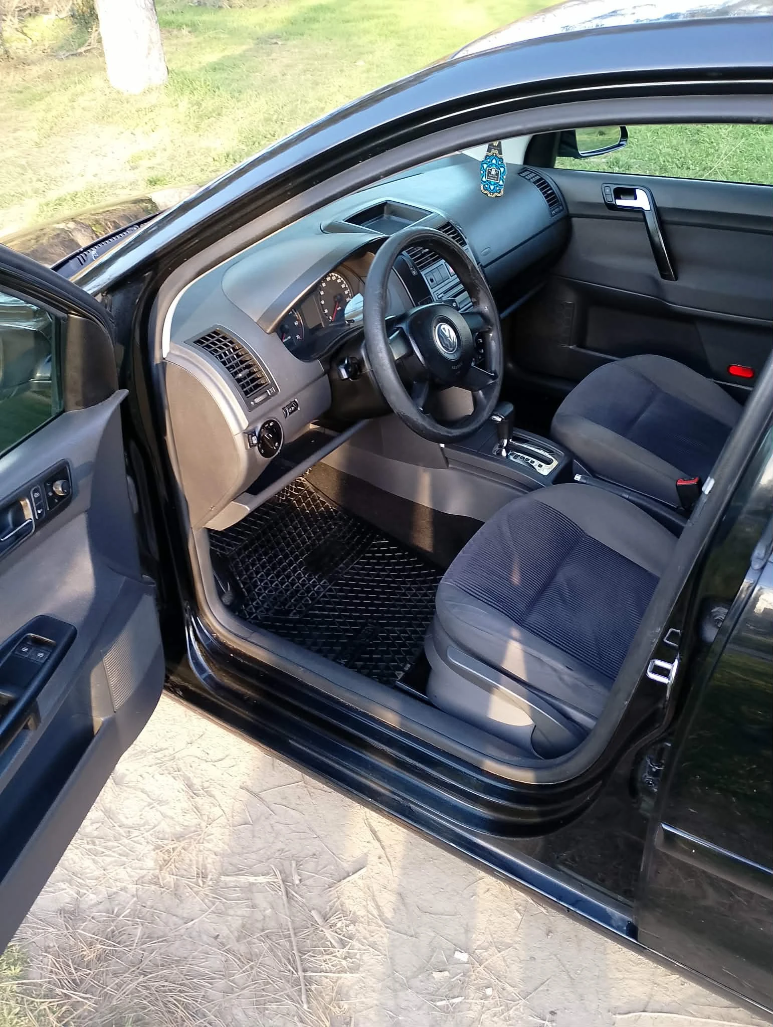 VW Polo, снимка 7 - Автомобили и джипове - 53832939