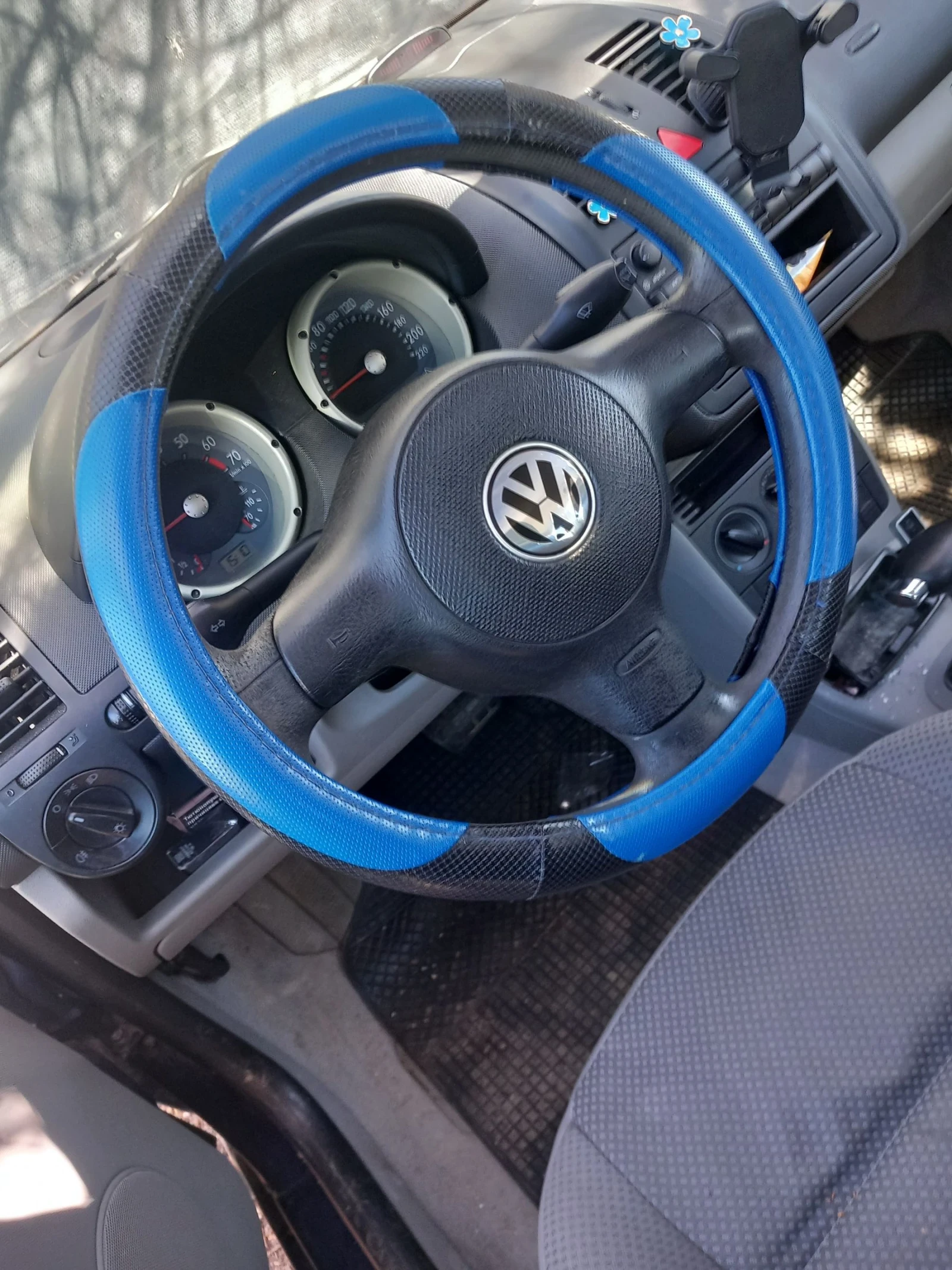 VW Polo 1.4 , снимка 5 - Автомобили и джипове - 54109460