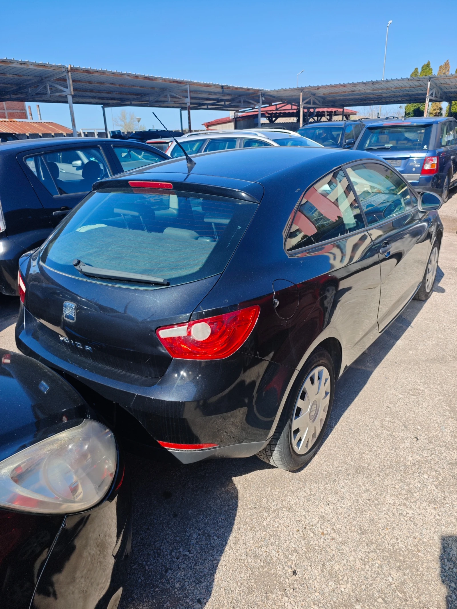 Seat Ibiza 1.2I ГАЗОВИНЖЕКЦИОН, снимка 7 - Автомобили и джипове - 54179639