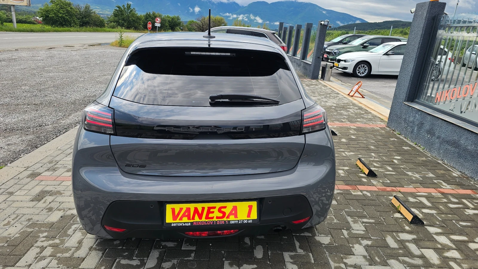 Peugeot 208 NOVO-37.000KM-LED, снимка 7 - Автомобили и джипове - 54682855