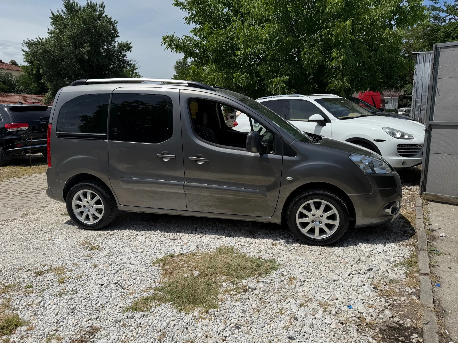 Peugeot Partner Tepe, снимка 4 - Автомобили и джипове - 54952297