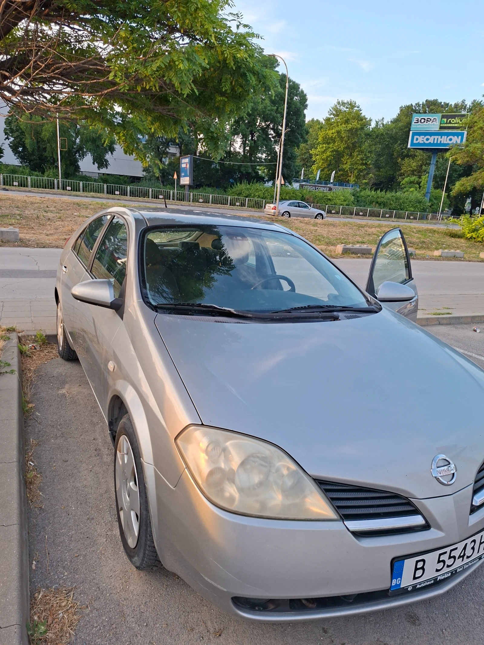 Nissan Primera 1.8, снимка 6 - Автомобили и джипове - 55149415