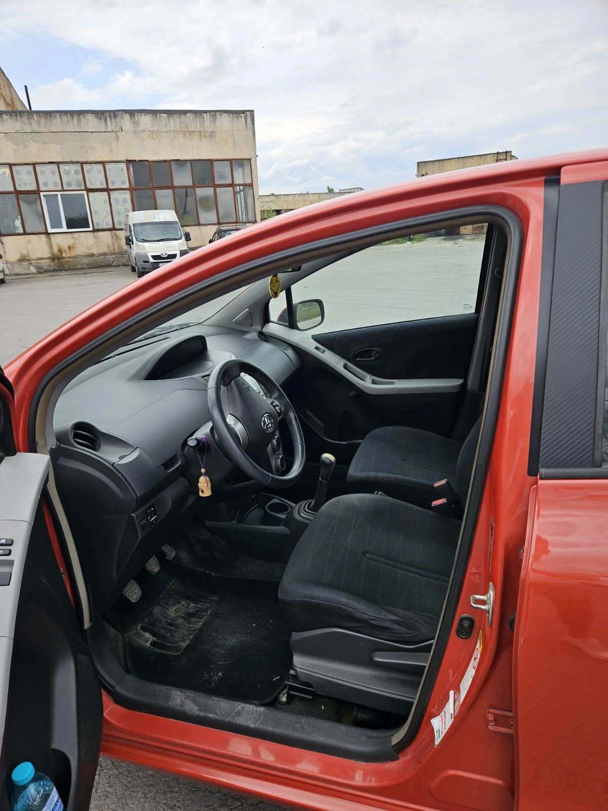 Toyota Yaris, снимка 6 - Автомобили и джипове - 55444170