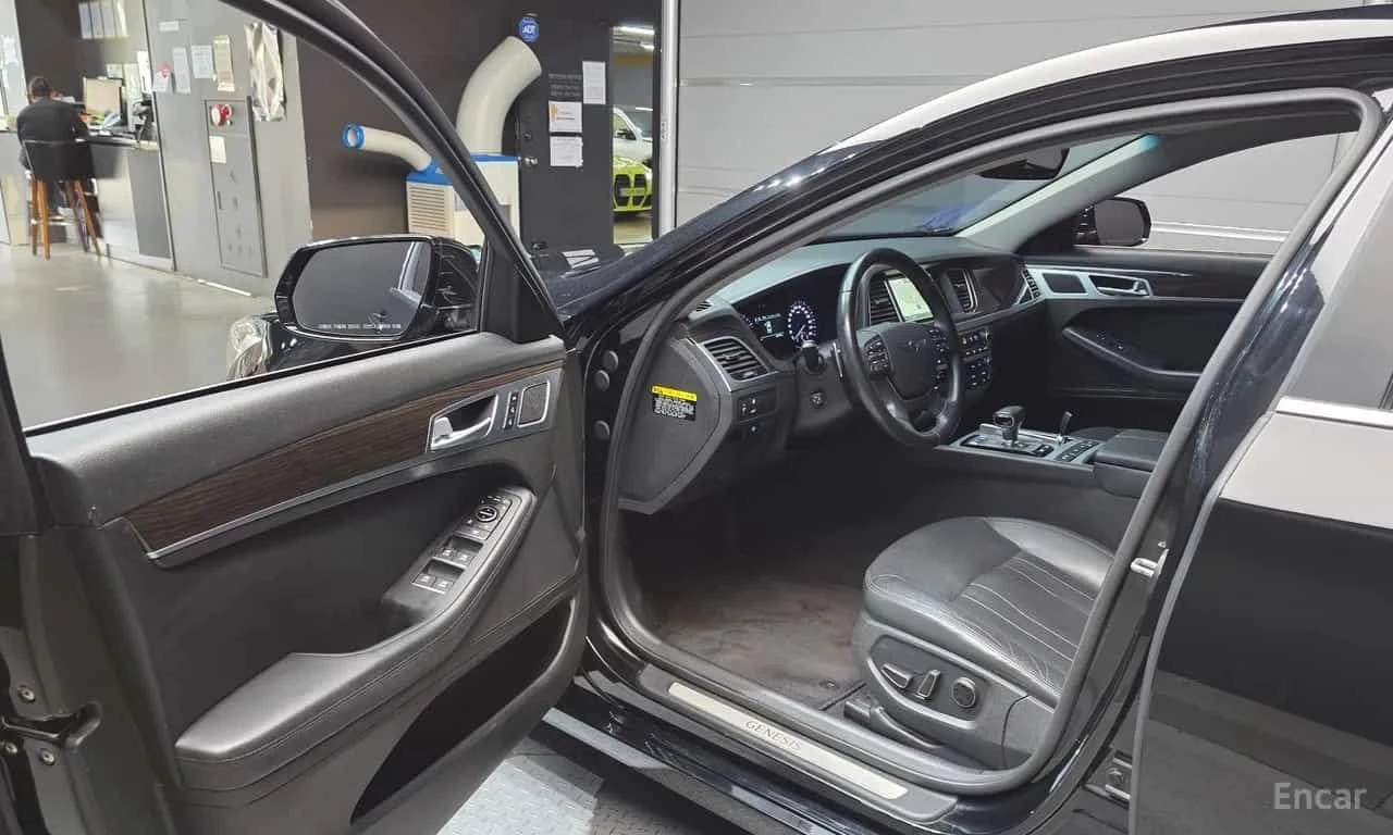 Genesis G80 * 3.3 GDI * ���� �� �� | Mobile.bg � ����������� 5