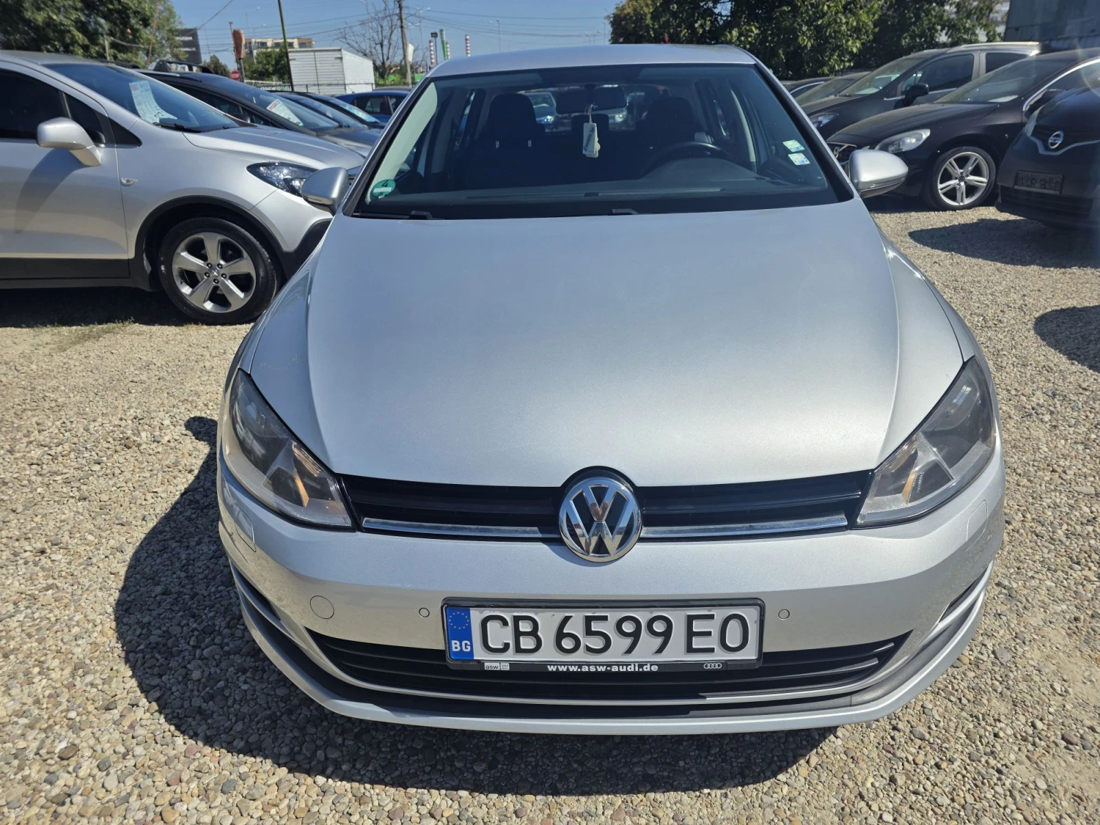 VW Golf 1.2 TSI BLUEMOTION, снимка 2 - Автомобили и джипове - 55987183