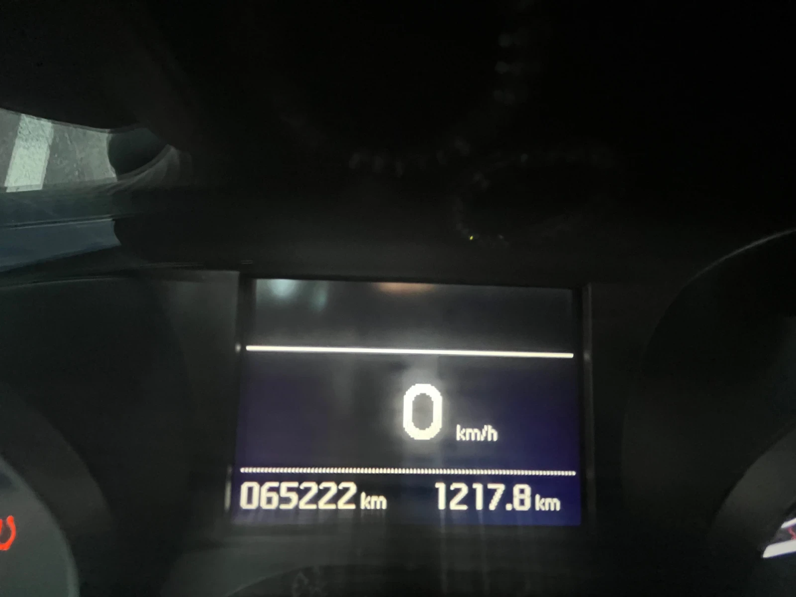 Peugeot 208 1, 2 T, снимка 10 - Автомобили и джипове - 56329918