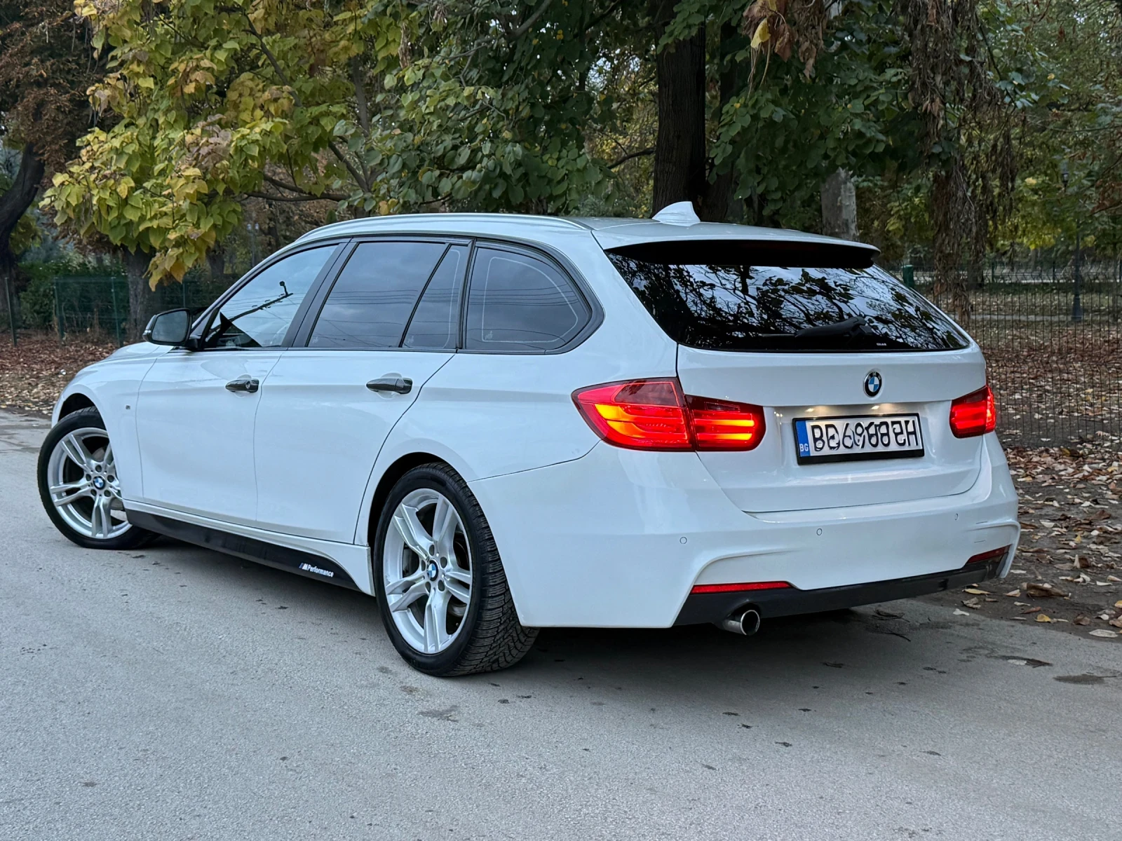 BMW 318 D* M-Pack* LED* AVTOMAT* NAVI* ALCANTARA | Mobile.bg � ����������� 6