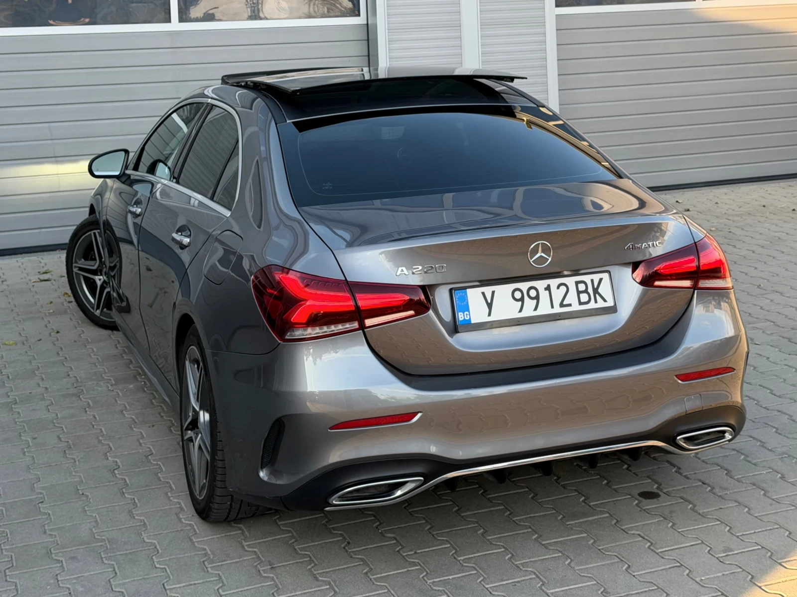 Mercedes-Benz A 220 AMG* 4MATIC* PANO* MEMORY* ������ | Mobile.bg � ����������� 4