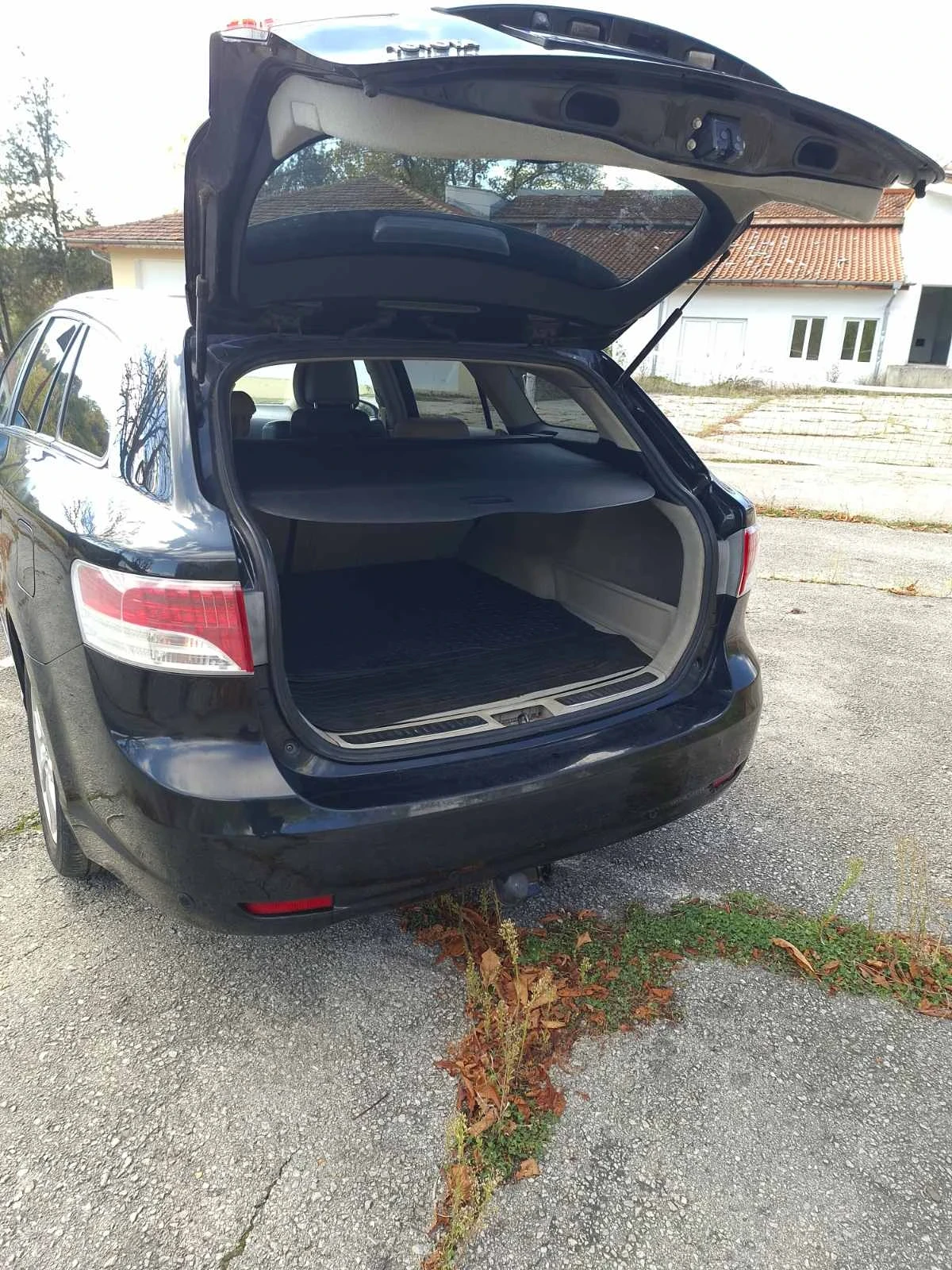 Toyota Avensis, снимка 2 - Автомобили и джипове - 56635654