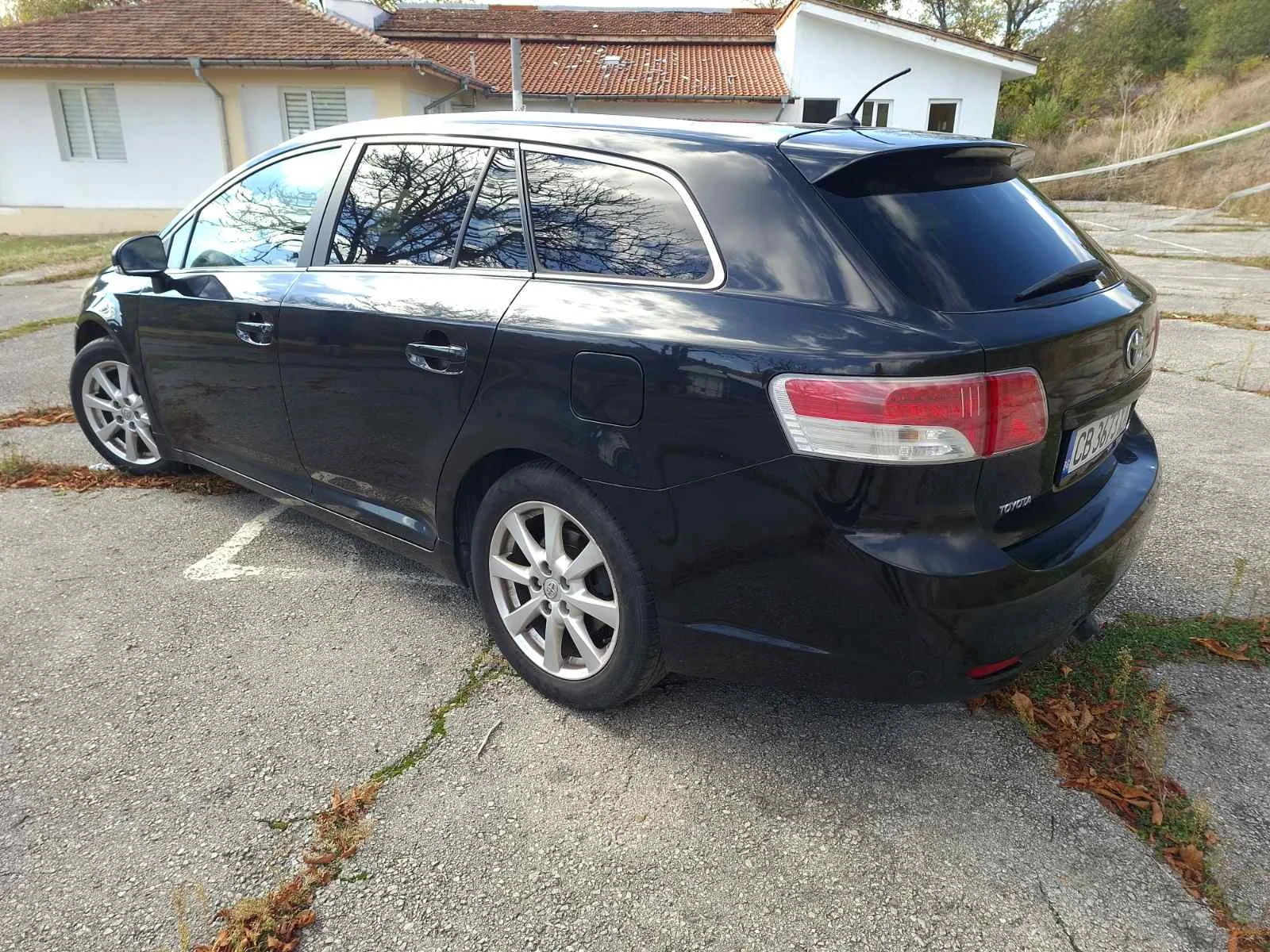 Toyota Avensis, снимка 7 - Автомобили и джипове - 56635654