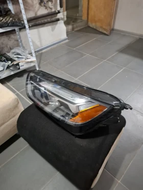 Audi Q5 Ляв фар за Q5 2021г. - 600 € / 1173.50 лв. - 85577329 5