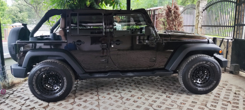 Jeep Wrangler 3.6 Sahara, снимка 17 - Автомобили и джипове - 45933808