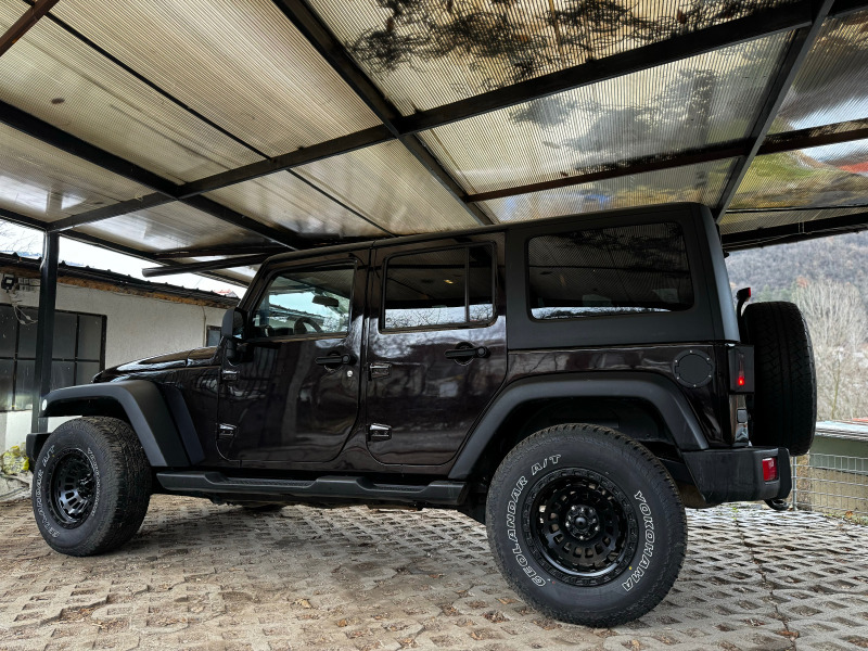 Jeep Wrangler 3.6 Sahara, снимка 4 - Автомобили и джипове - 45933808