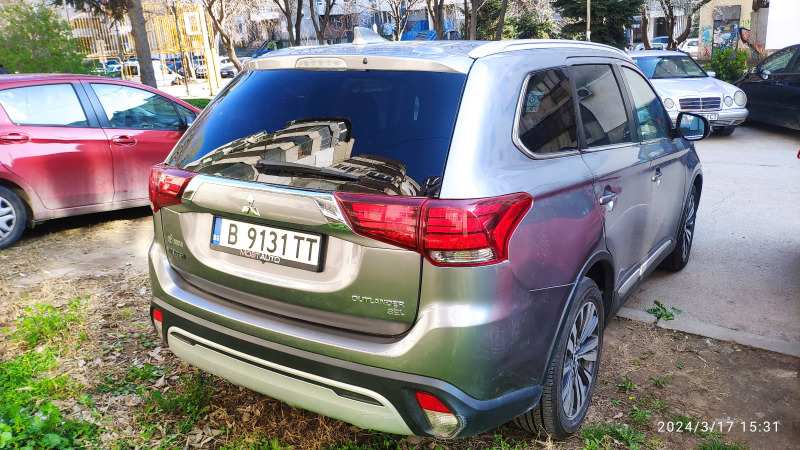 Mitsubishi Outlander SEL, снимка 6 - Автомобили и джипове - 45438922