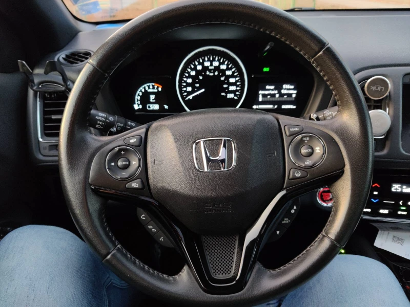 Honda Hr-v 1.8, снимка 7 - Автомобили и джипове - 48920808