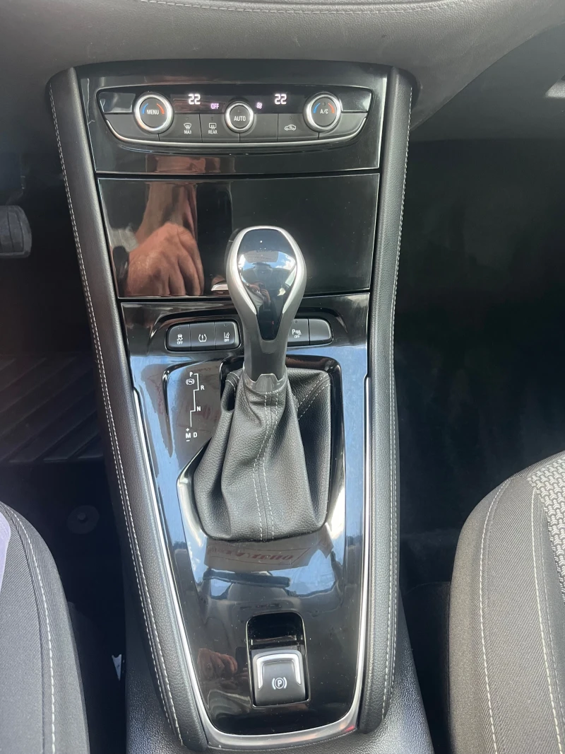 Opel Grandland X Автомат, снимка 17 - Автомобили и джипове - 49377720