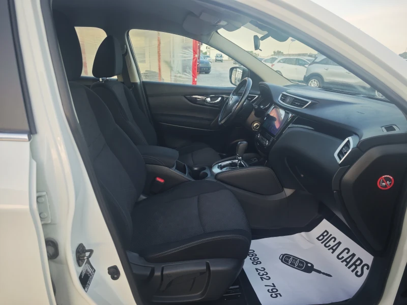 Nissan Qashqai 1200it автоматик, снимка 13 - Автомобили и джипове - 50303944