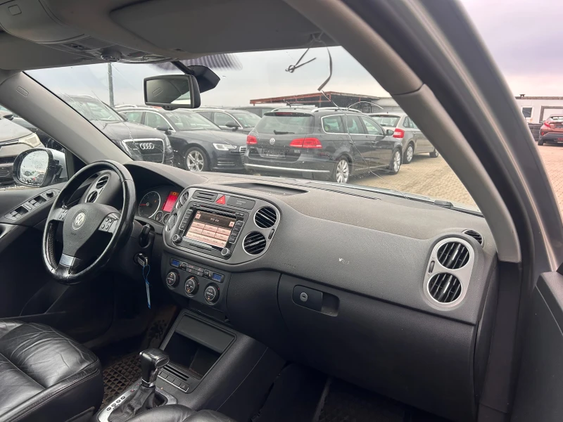 VW Tiguan 2.0TDI 4MOTION AVTOMAT/NAVI/PANORAMA EURO 4, снимка 10 - Автомобили и джипове - 52662667