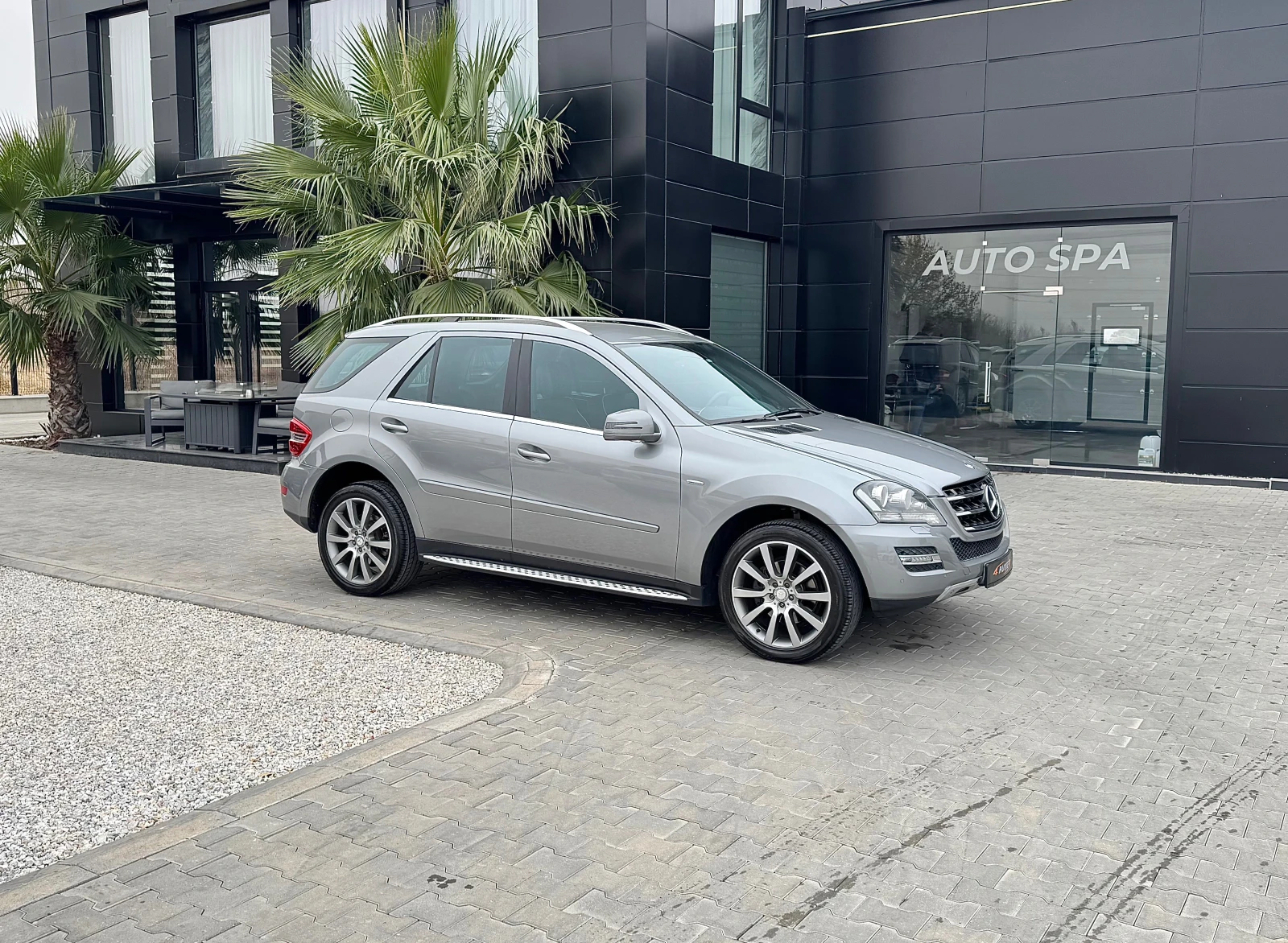 Mercedes-Benz ML 350 CDi * Grand Edition* Подгрев - изображение 3