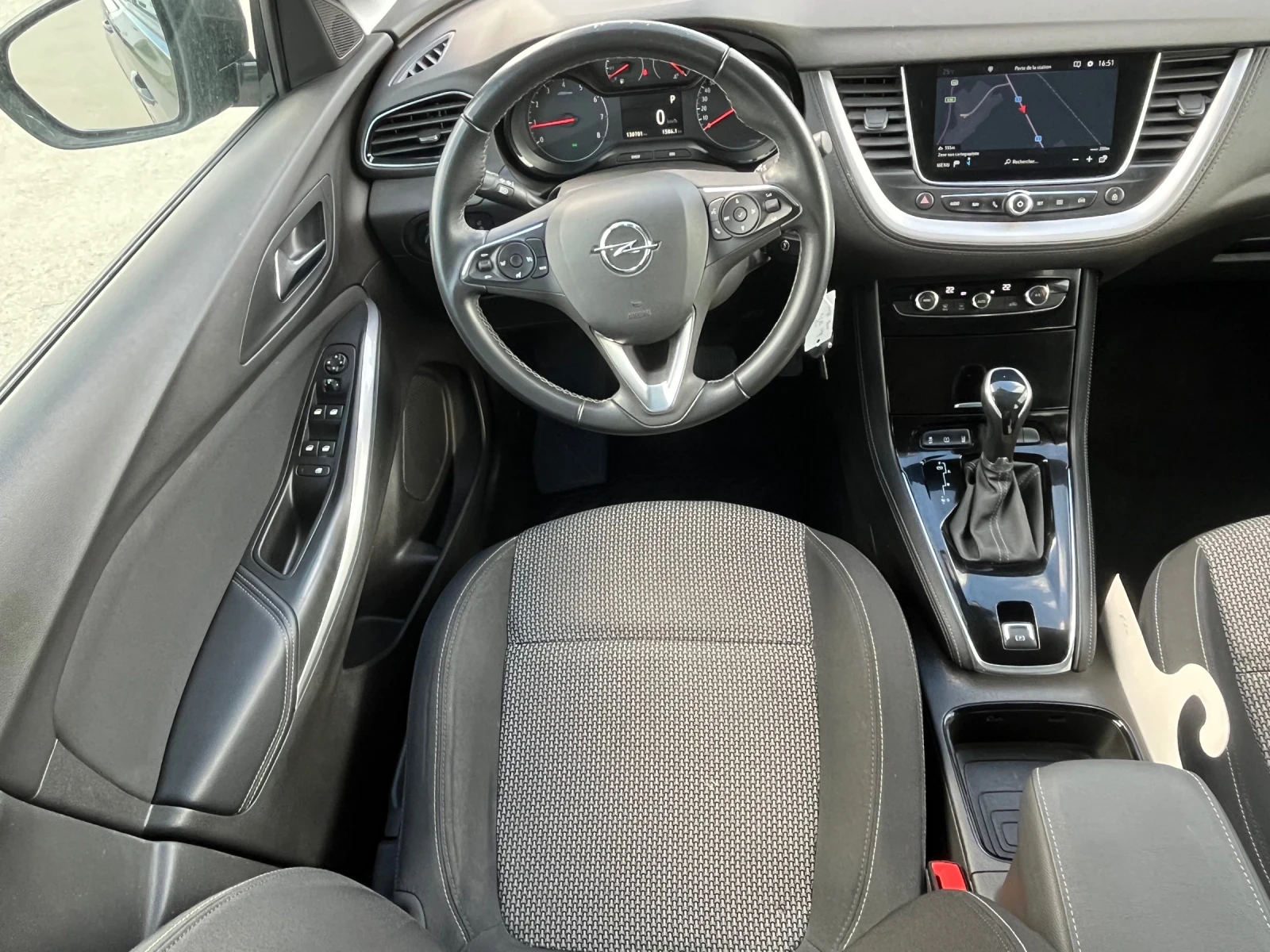 Opel Grandland X Автомат - изображение 10