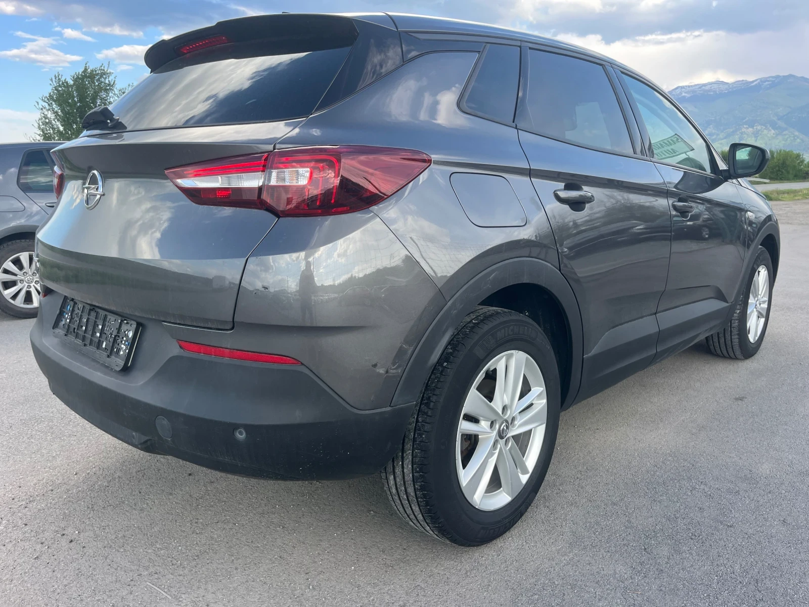 Opel Grandland X Автомат - изображение 2