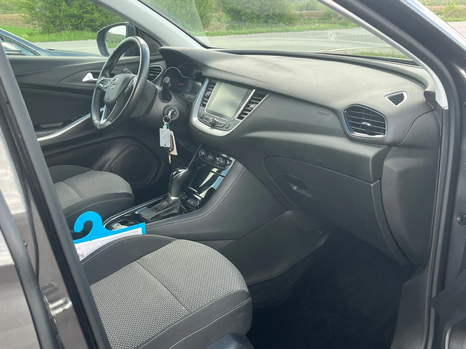 Opel Grandland X Автомат - изображение 9