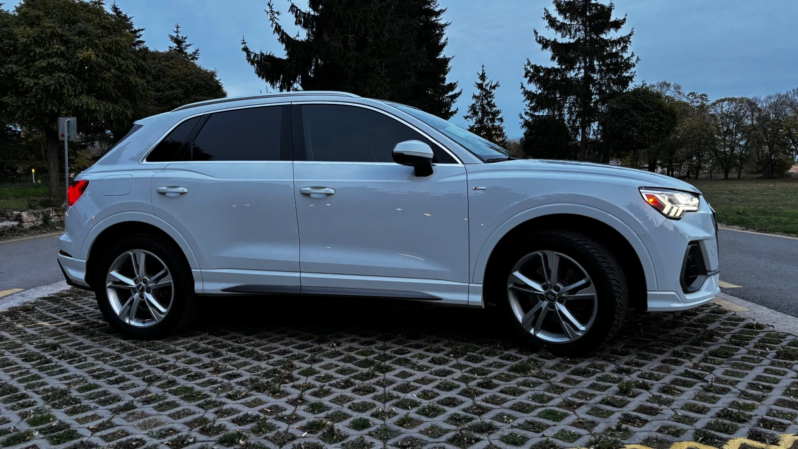 Audi Q3 45 TFSI - изображение 4