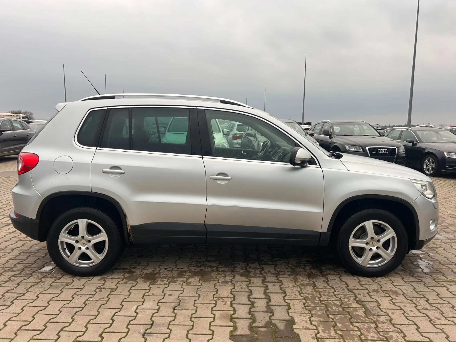 VW Tiguan 2.0TDI 4MOTION AVTOMAT/NAVI/PANORAMA EURO 4 - изображение 5