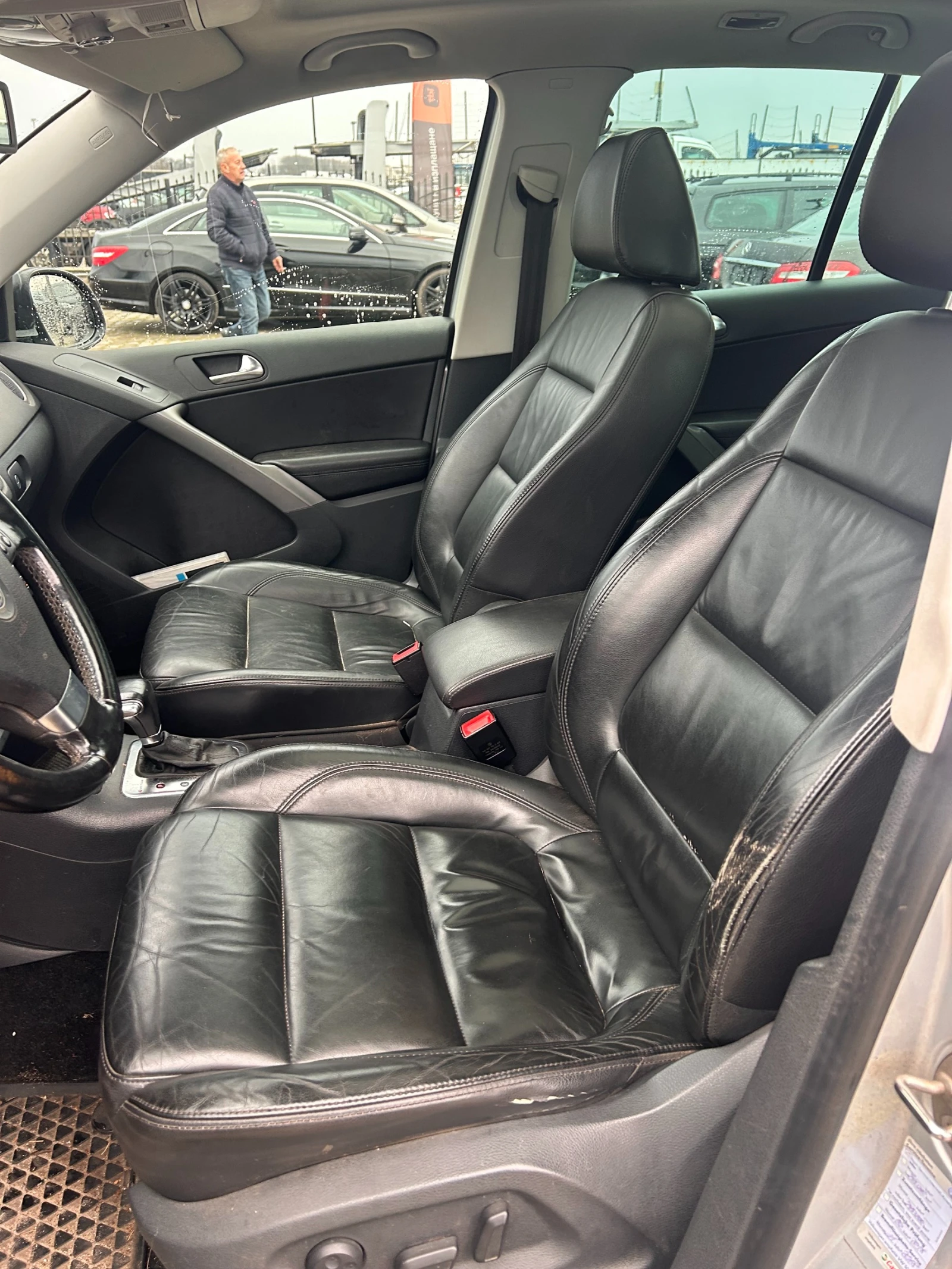 VW Tiguan 2.0TDI 4MOTION AVTOMAT/NAVI/PANORAMA EURO 4 | Mobile.bg   12