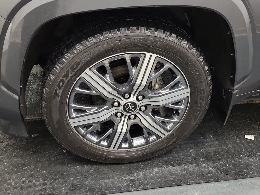 Toyota Sequoia * PLATINUM * CARFAX * ��� ������������ ������ | Mobile.bg � ����������� 17