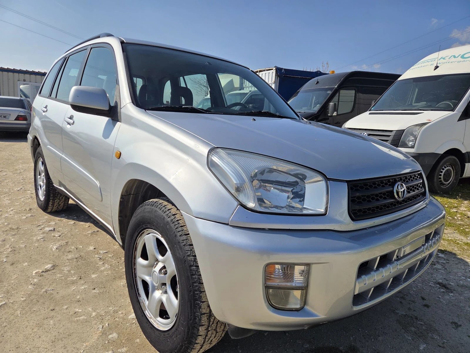 Toyota Rav4 2.0i.150кс., снимка 2 - Автомобили и джипове - 53746093