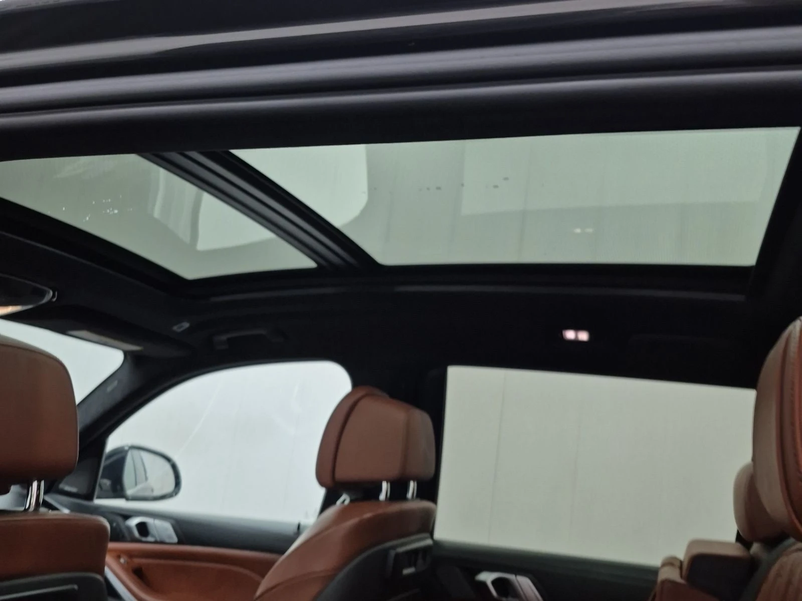 BMW X7 XDRIVE40I С РЕГИСТРАЦИЯ & АВТО КРЕДИТ , снимка 13 - Автомобили и джипове - 53947752