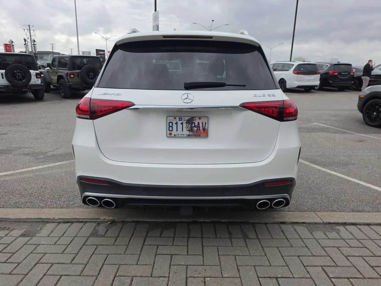 Mercedes-Benz GLE 53 4MATIC AMG * ОБДУХВАНЕ * BURMESTER * HEAD UP * CARFAX * , снимка 4 - Автомобили и джипове - 54556773