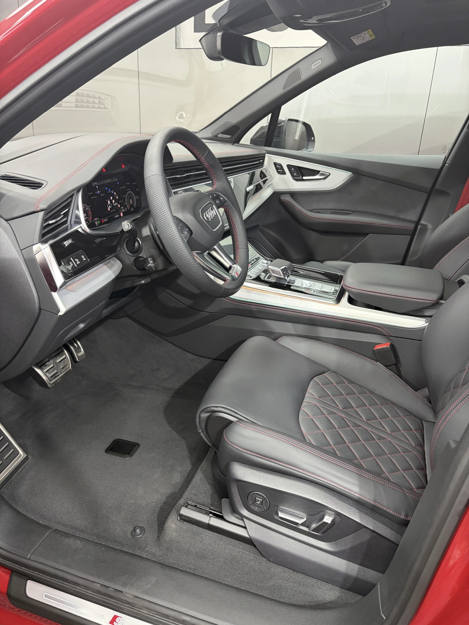 Audi Q7 TDI QU. S-LINE* B&O ADV* LASER* CARBON* PANO, снимка 10 - Автомобили и джипове - 54946019