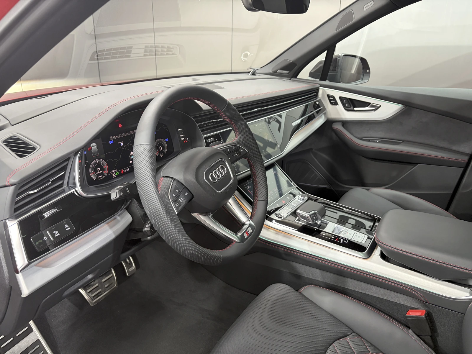 Audi Q7 TDI QU. S-LINE* B&O ADV* LASER* CARBON* PANO, снимка 12 - Автомобили и джипове - 54946019