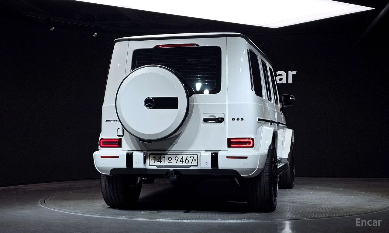 Mercedes-Benz G 63 AMG DISTRONIC* 360 CAM* BURMESTER* ОБДУХВАНЕ* ПОДГРЕВ*, снимка 4 - Автомобили и джипове - 55224731