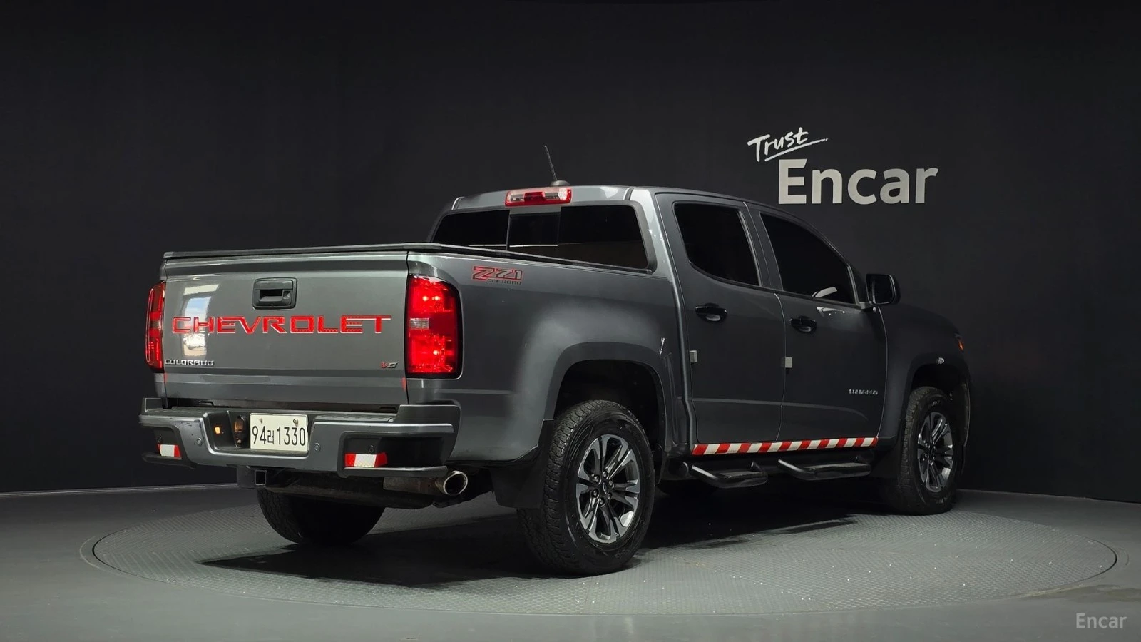 Chevrolet Colorado 3.6* 4WD* BOSE* КОЖА* ПОДГРЕВ* КАМЕРА* NAVI* , снимка 2 - Автомобили и джипове - 55628594
