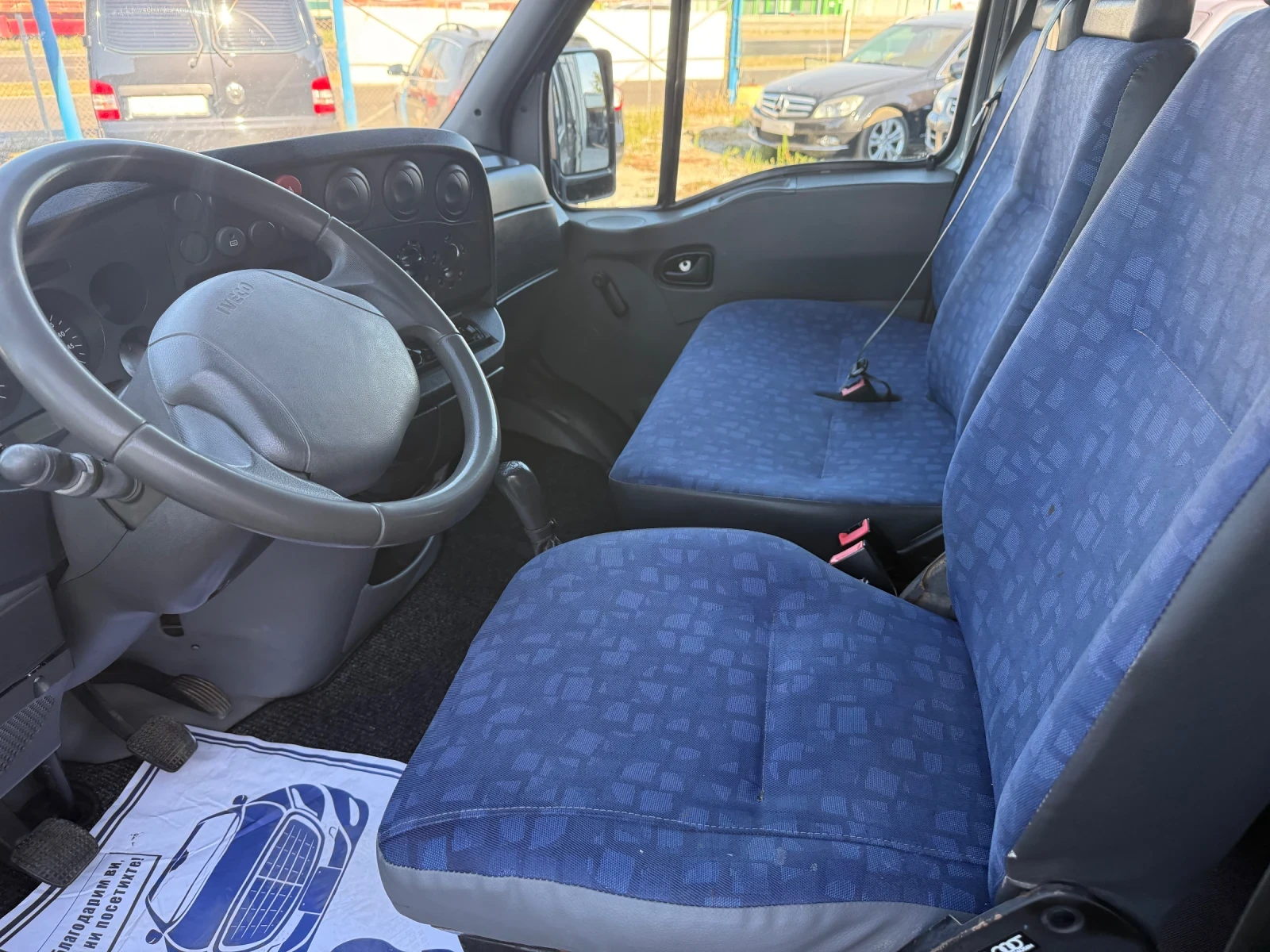 Iveco Daily 2.3, снимка 13 - Бусове и автобуси - 55753367